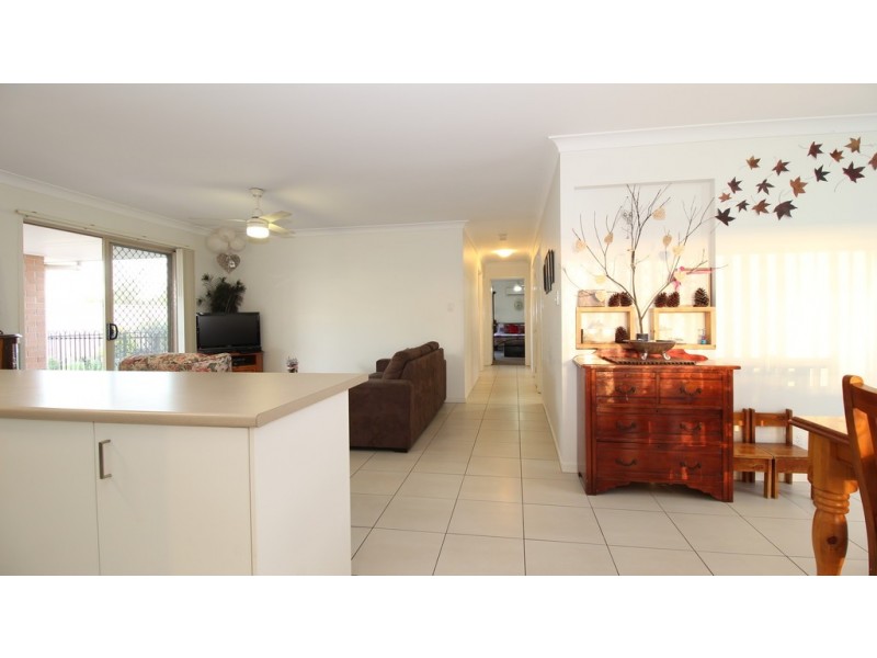 3 Lakeside Drive, Emerald QLD 4720