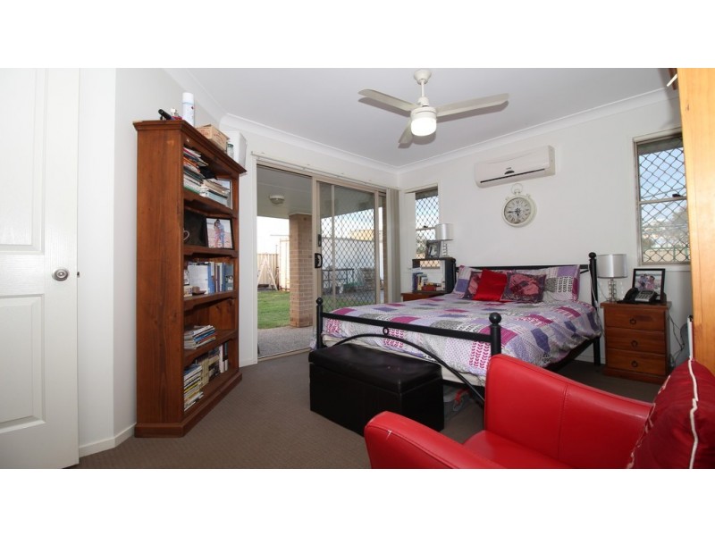 3 Lakeside Drive, Emerald QLD 4720