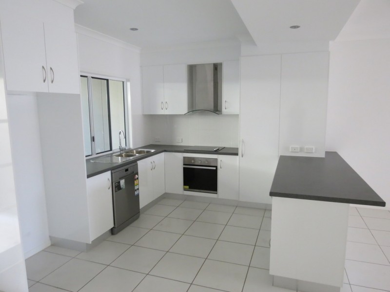 3/36 Opal Street, Emerald QLD 4720