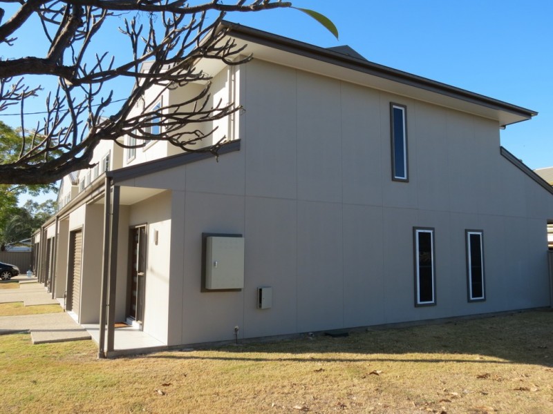 2/36 Opal Street, Emerald QLD 4720
