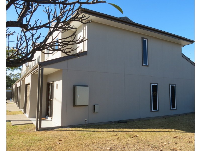 1/36 Opal Street, Emerald QLD 4720