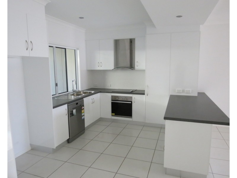 1/36 Opal Street, Emerald QLD 4720