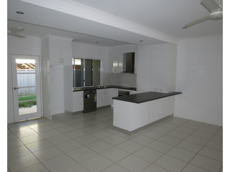 1/36 Opal Street, Emerald QLD 4720
