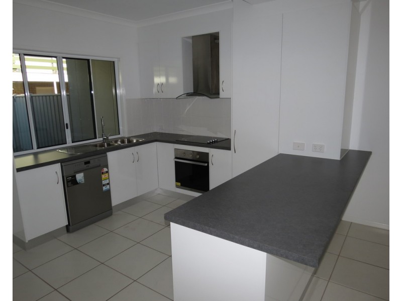 1/36 Opal Street, Emerald QLD 4720