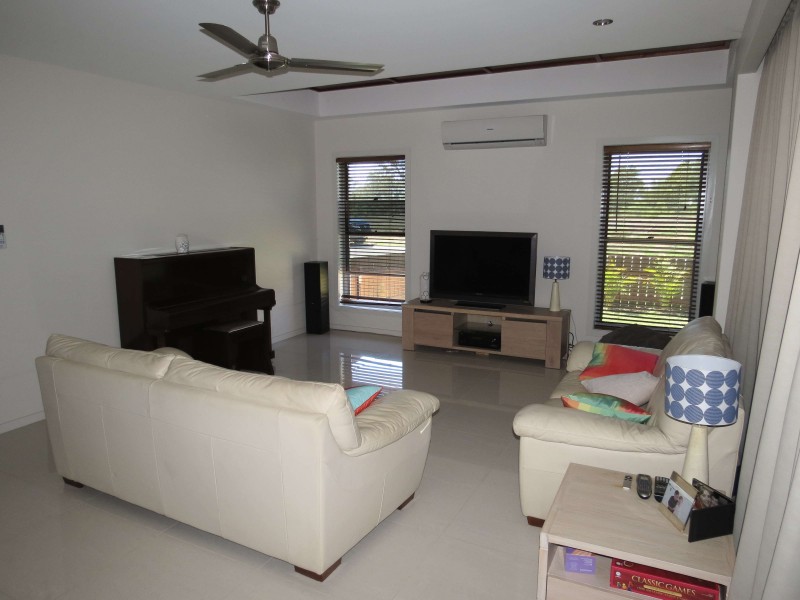 14 Longford Street, Emerald QLD 4720