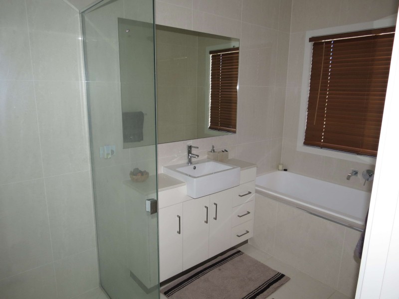 14 Longford Street, Emerald QLD 4720