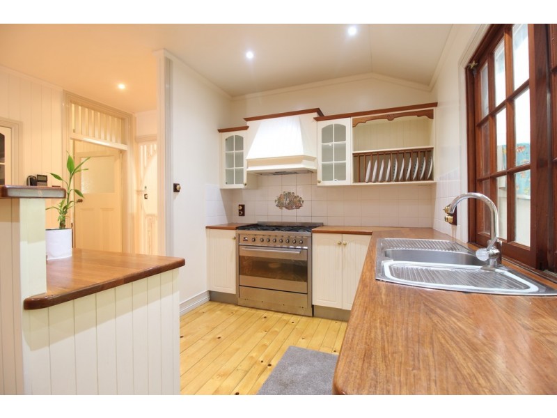 32 Braeside Road, Emerald QLD 4720