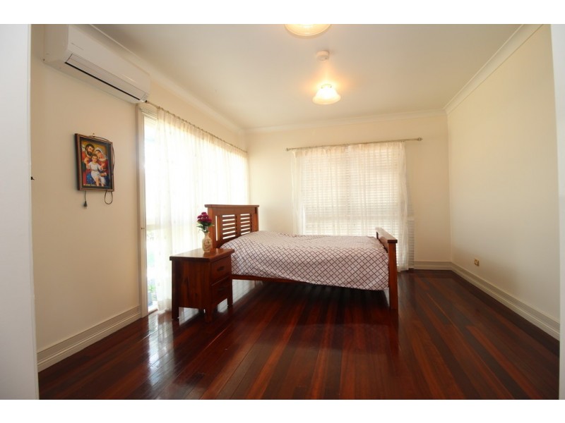 32 Braeside Road, Emerald QLD 4720