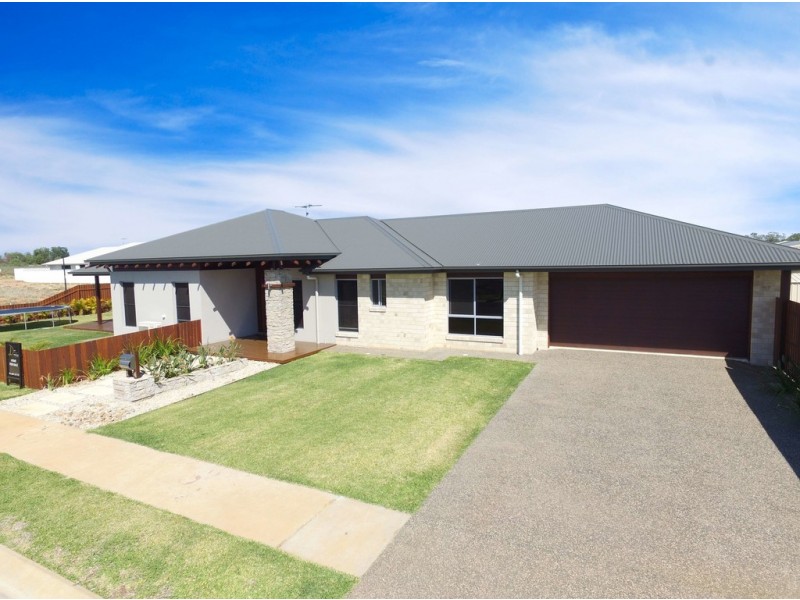 14 Longford Street, Emerald QLD 4720