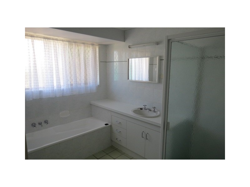 22 Loch Street, Emerald QLD 4720