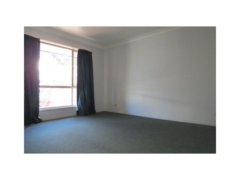 22 Loch Street, Emerald QLD 4720