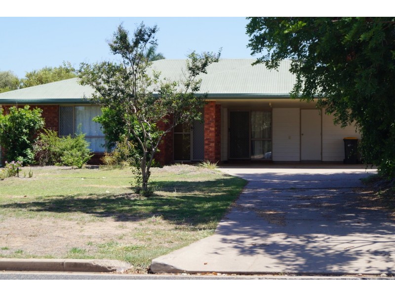 22 Loch Street, Emerald QLD 4720