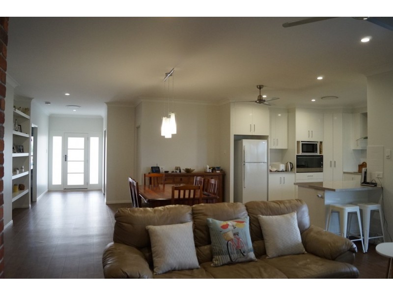 17 Longford Street, Emerald QLD 4720