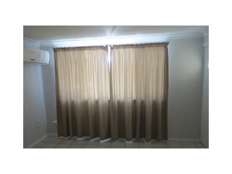 3/52 Harris Street, Emerald QLD 4720