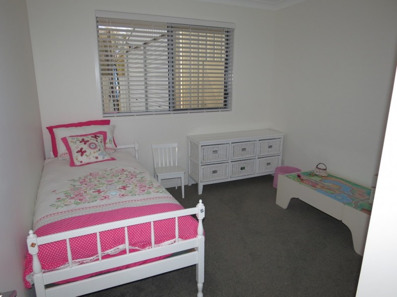 30 Randwick Rd, Emerald QLD 4720