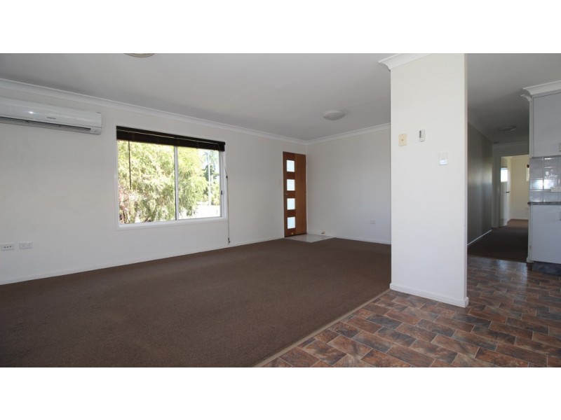 47 Gladstone Street, Emerald QLD 4720
