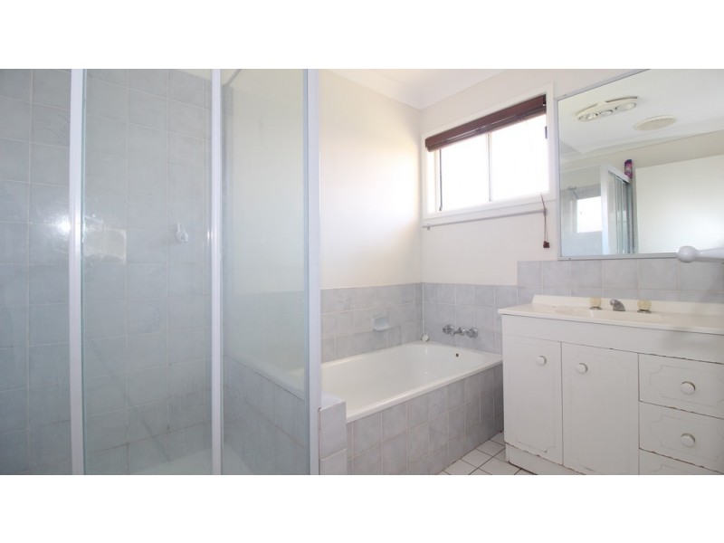47 Gladstone Street, Emerald QLD 4720