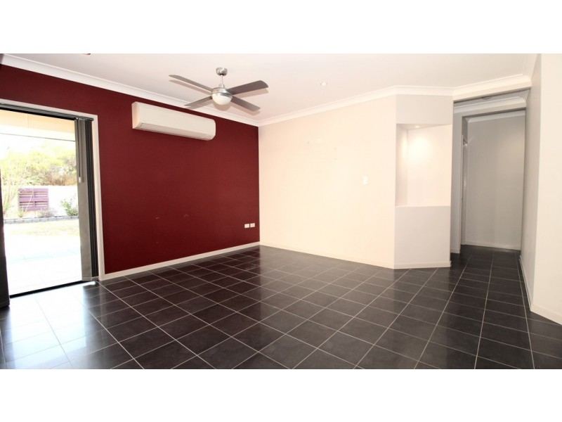 30 Park Avenue, Emerald QLD 4720