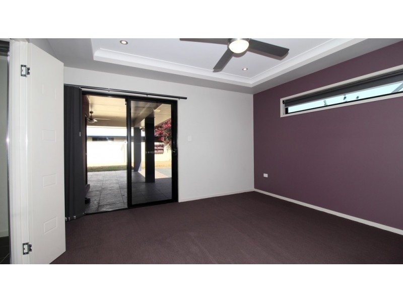 30 Park Avenue, Emerald QLD 4720