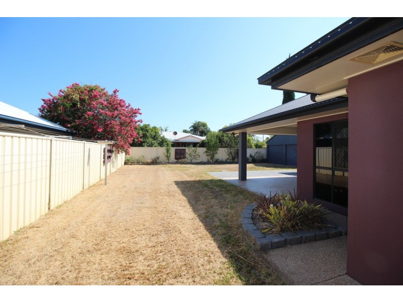30 Park Avenue, Emerald QLD 4720