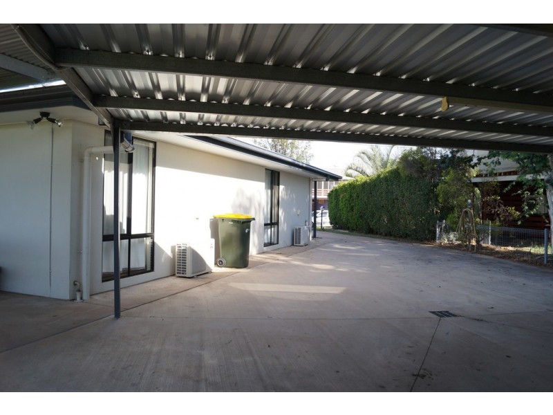 26 Alamein Drive, Emerald QLD 4720