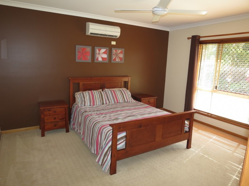 18 Whitchurch Road, Emerald QLD 4720