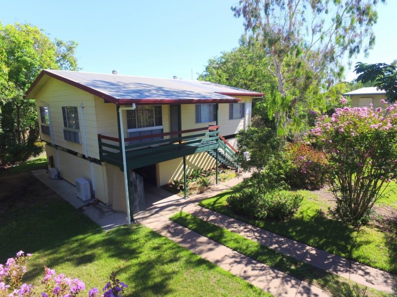4 Spica Place, Emerald QLD 4720