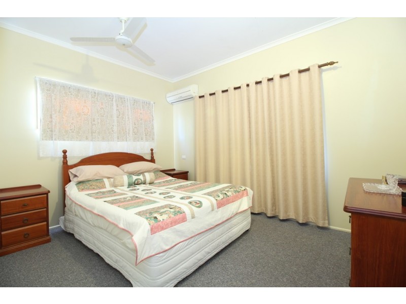 4 Spica Place, Emerald QLD 4720