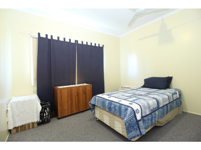 4 Spica Place, Emerald QLD 4720