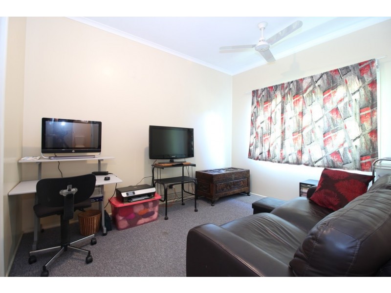 4 Spica Place, Emerald QLD 4720