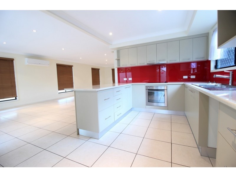20/68 Moody Street, Emerald QLD 4720