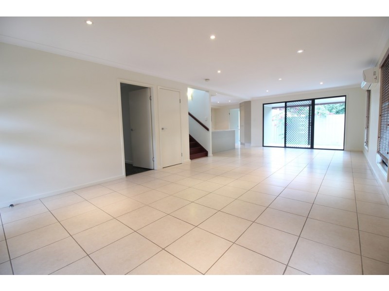 20/68 Moody Street, Emerald QLD 4720