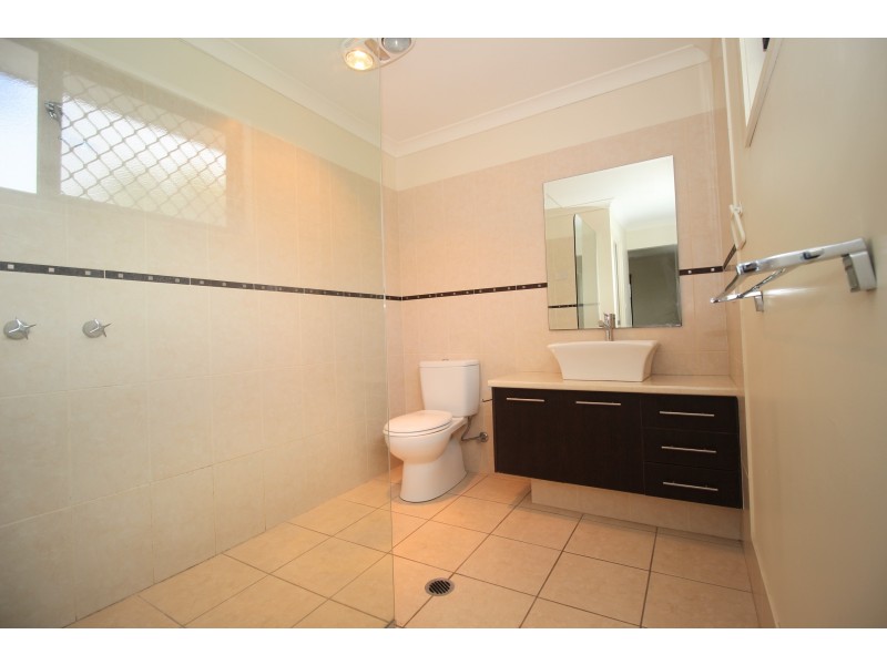 20/68 Moody Street, Emerald QLD 4720