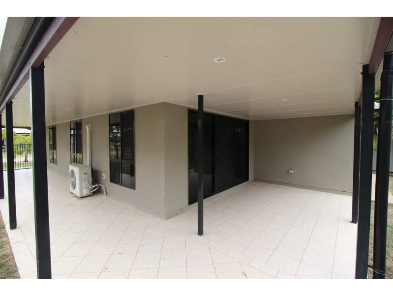 20/68 Moody Street, Emerald QLD 4720