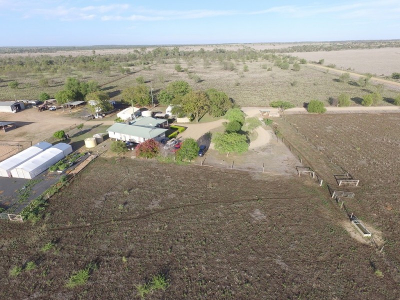 15 Ivor Donovan Road, Emerald QLD 4720