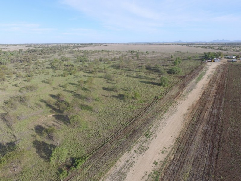 15 Ivor Donovan Road, Emerald QLD 4720