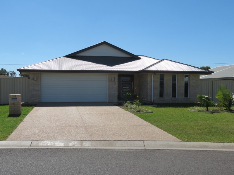 24 Kassidy Drive, Emerald QLD 4720