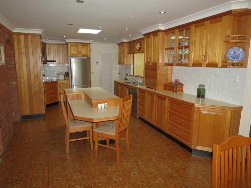 17A Crendon, Emerald QLD 4720