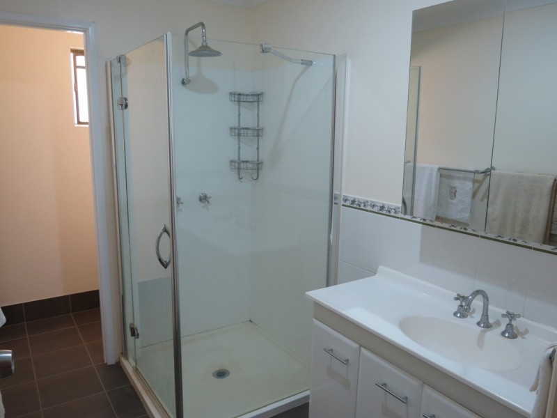 17A Crendon, Emerald QLD 4720