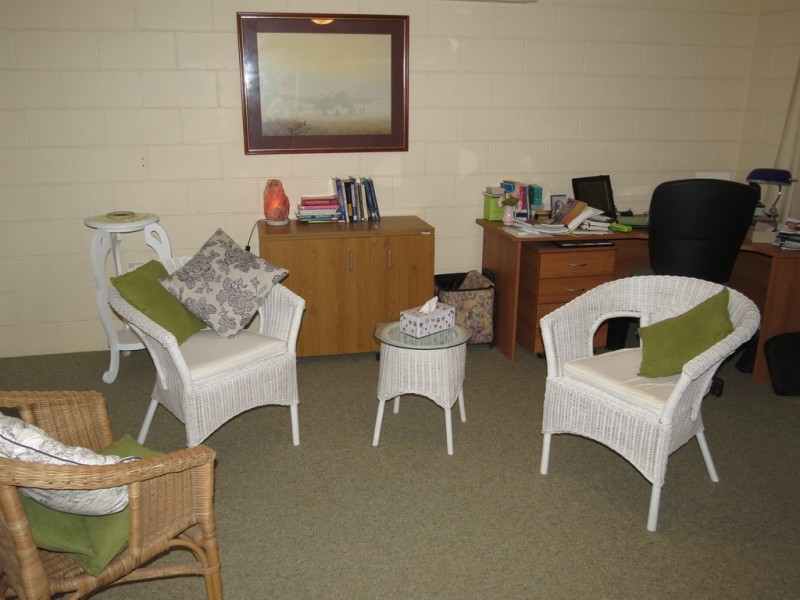 17A Crendon, Emerald QLD 4720