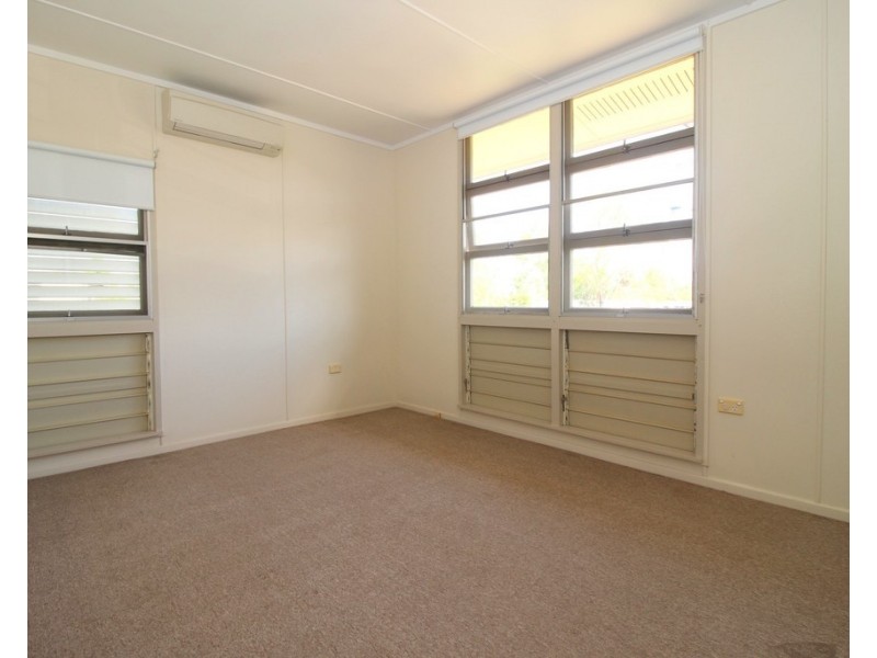 18 Campbell Street, Emerald QLD 4720