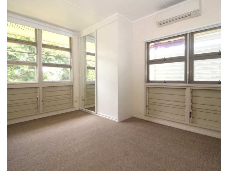 18 Campbell Street, Emerald QLD 4720