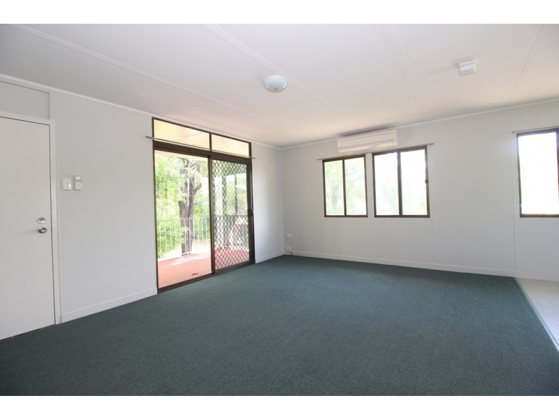 34 Moody Street, Emerald QLD 4720