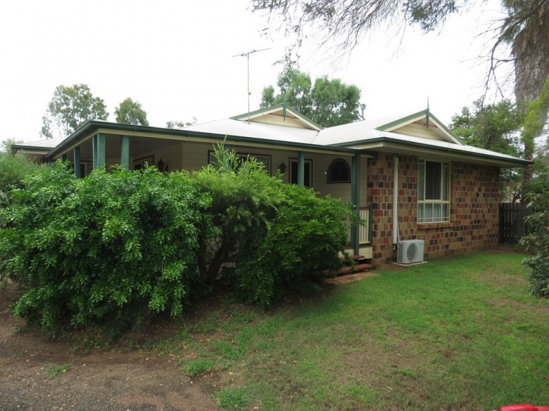 7 Buchholz, Emerald QLD 4720