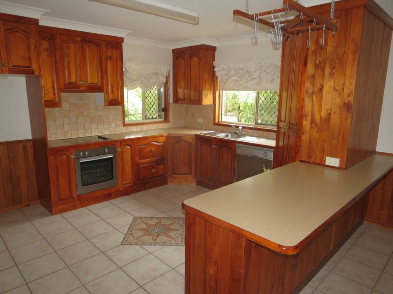 7 Buchholz, Emerald QLD 4720