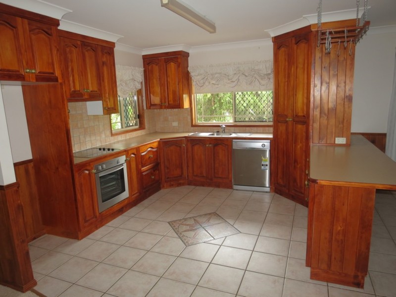 7 Buchholz, Emerald QLD 4720