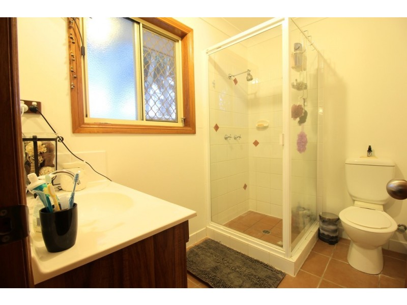 39 Jeppesen Drive, Emerald QLD 4720