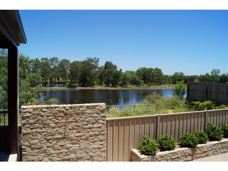 53 Lakeside Drive, Emerald QLD 4720