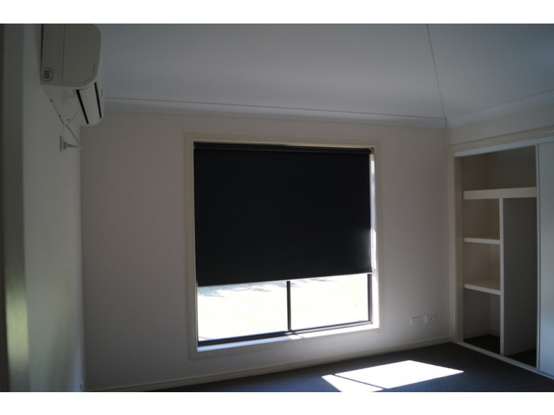 2/5 BlueGums Dr, Emerald QLD 4720