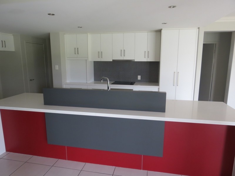 30 Brokenwood Street, Emerald QLD 4720
